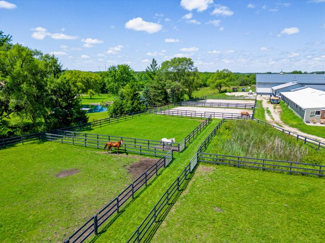 27802 N Owens Road, Mundelein, IL 60060