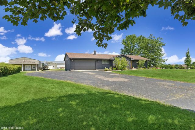 27802 N Owens Road, Mundelein, IL 60060