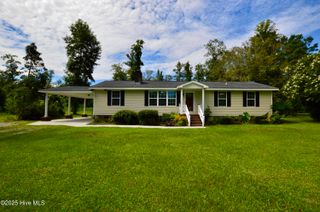 1527 Catherine Lake Road, Jacksonville, NC 28540