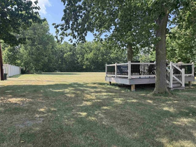 642 E Waterford Drive, Beloit, WI 53511