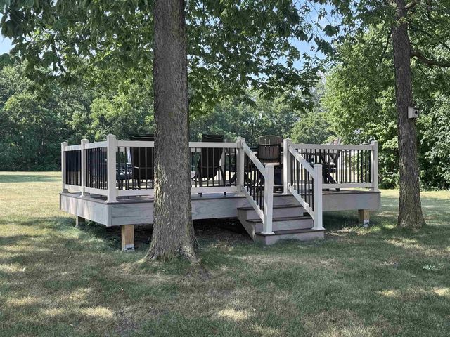 642 E Waterford Drive, Beloit, WI 53511