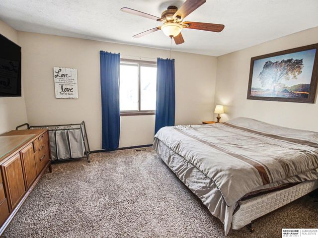 1919 SW 27th Street, Lincoln, NE 68522