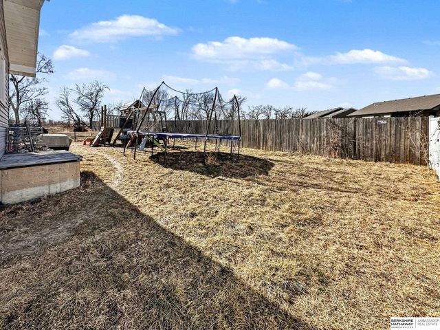 1919 SW 27th Street, Lincoln, NE 68522