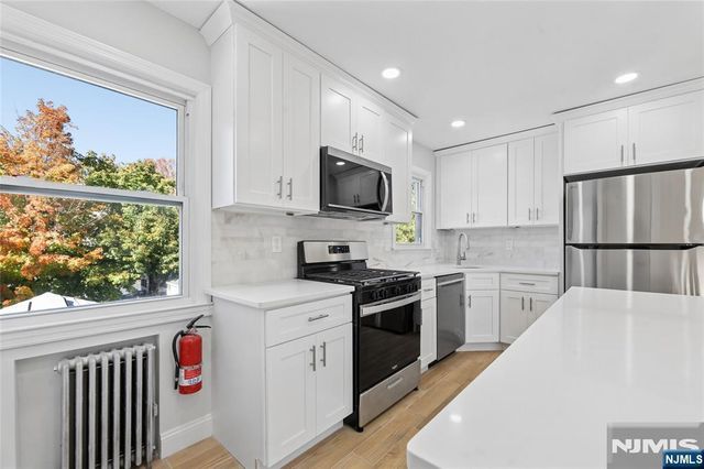 86 N Walnut Street, Ridgewood, NJ 07450