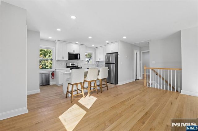 86 N Walnut Street, Ridgewood, NJ 07450