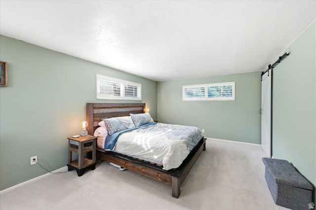 2336 CAVALIER DR, Cottonwood Heights, UT 84121
