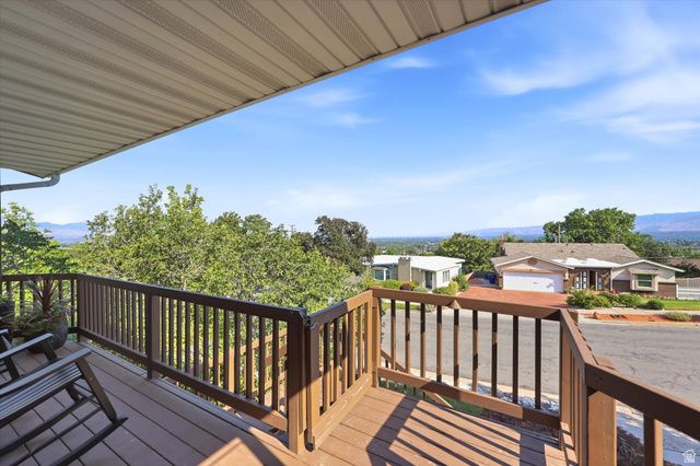 2336 CAVALIER DR, Cottonwood Heights, UT 84121