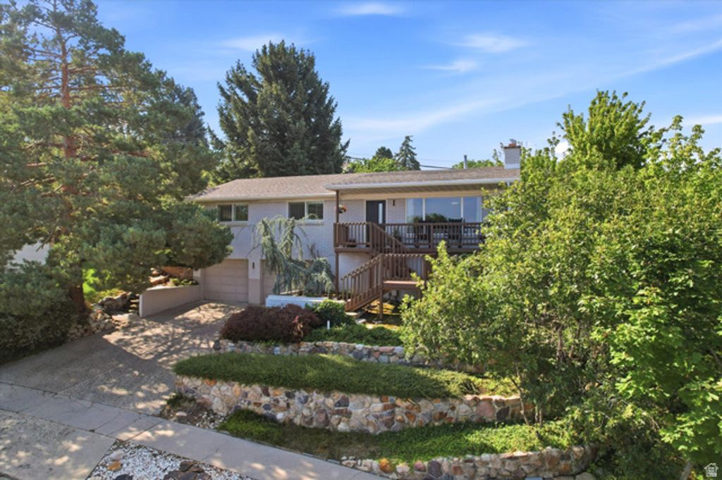 2336 CAVALIER DR, Cottonwood Heights, UT 84121