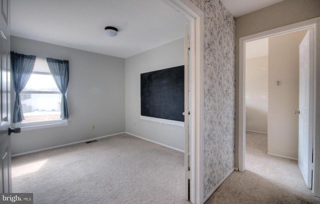 30 URANUS RD, Sewell, NJ 08080