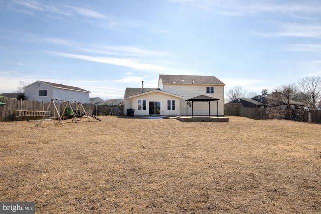 30 URANUS RD, Sewell, NJ 08080