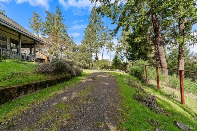 480 Pearl St, Cazadero, CA 95421