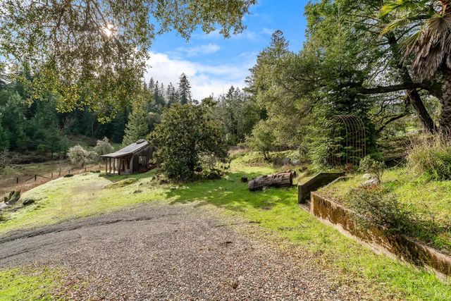 480 Pearl St, Cazadero, CA 95421