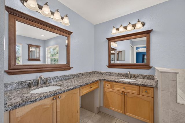 17101 60th Lane N, Loxahatchee, FL 33470