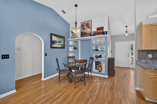 17101 60th Lane N, Loxahatchee, FL 33470