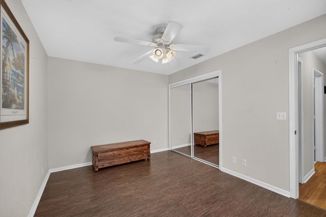 17101 60th Lane N, Loxahatchee, FL 33470