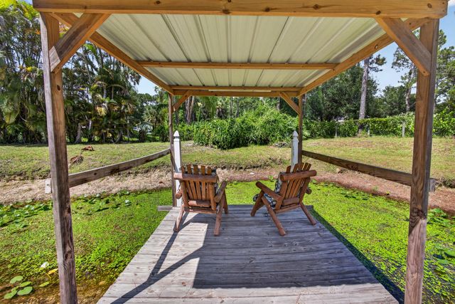 17101 60th Lane N, Loxahatchee, FL 33470