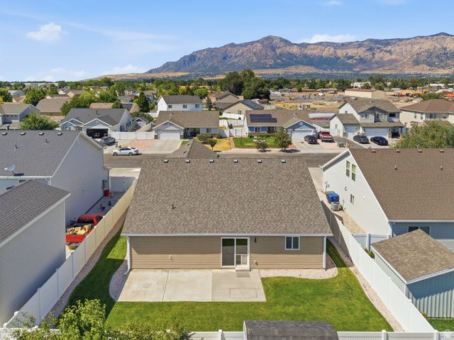 347 W INDIAN CAMP RD, Ogden, UT 84404