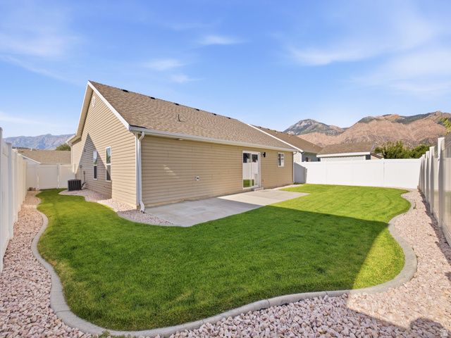 347 W INDIAN CAMP RD, Ogden, UT 84404