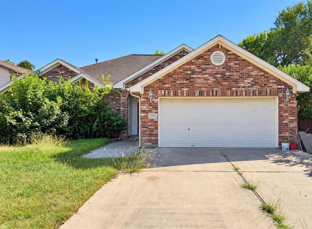 509 12th Avenue N, Texas City, TX 77590