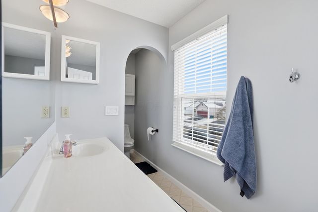 1756 Damos Way, Marysville, OH 43040