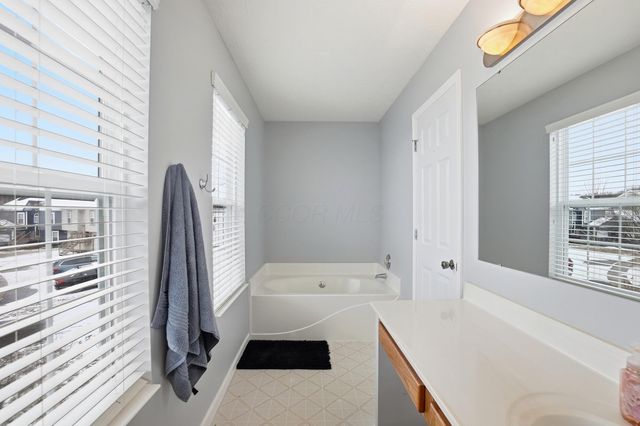 1756 Damos Way, Marysville, OH 43040