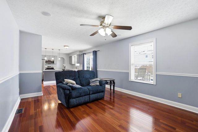 1756 Damos Way, Marysville, OH 43040