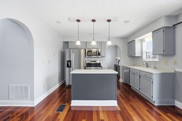 1756 Damos Way, Marysville, OH 43040