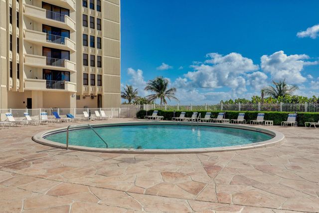 2800 N Ocean Drive B - 6d, Singer Island, FL 33404