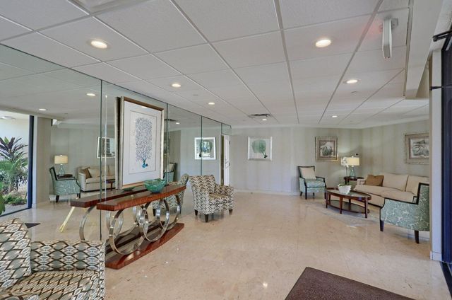 2800 N Ocean Drive B - 6d, Singer Island, FL 33404