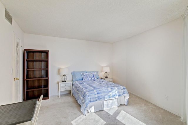 2800 N Ocean Drive B - 6d, Singer Island, FL 33404