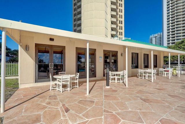 2800 N Ocean Drive B - 6d, Singer Island, FL 33404