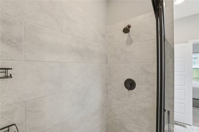 578 Twilight Lane, Sugarcreek Twp, OH 45440