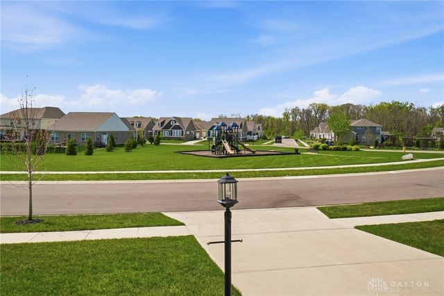 578 Twilight Lane, Sugarcreek Twp, OH 45440