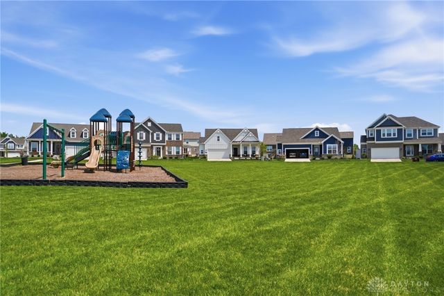 578 Twilight Lane, Sugarcreek Twp, OH 45440
