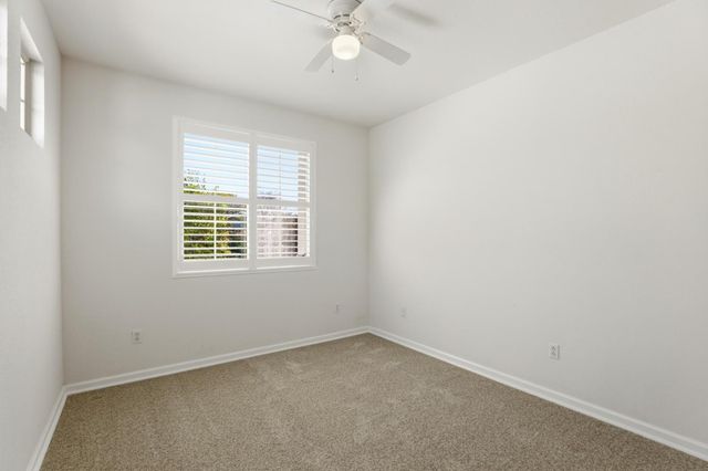 1160 Greenwood Ct, Lincoln, CA 95648