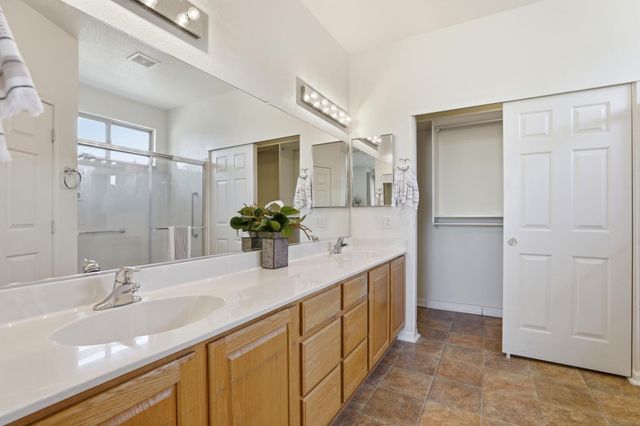 1160 Greenwood Ct, Lincoln, CA 95648