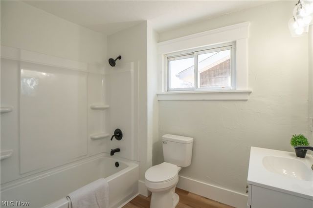 2408 21st Street NE, Canton, OH 44705