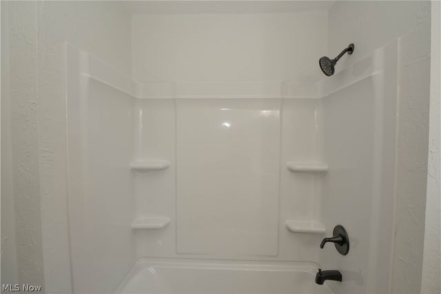 2408 21st Street NE, Canton, OH 44705