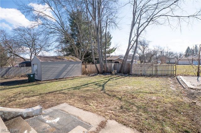 2408 21st Street NE, Canton, OH 44705