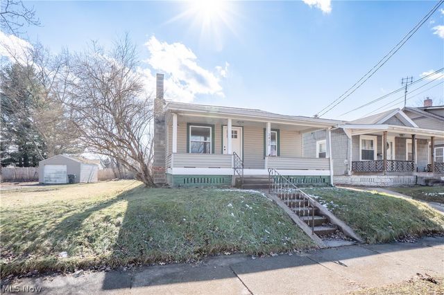 2408 21st Street NE, Canton, OH 44705