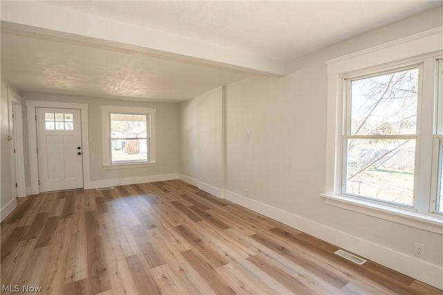 2408 21st Street NE, Canton, OH 44705