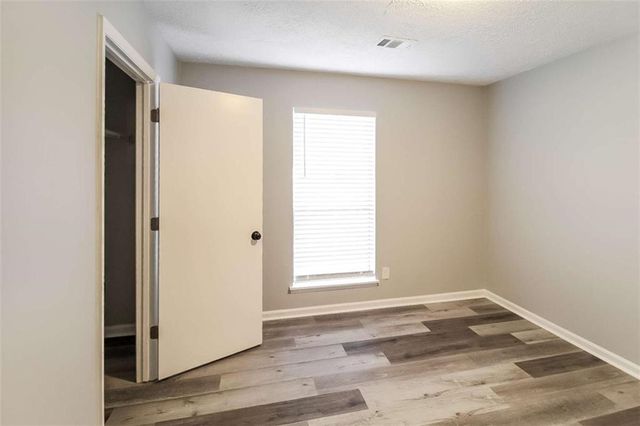 8630 Cedar Creek Ridge, Riverdale, GA 30274