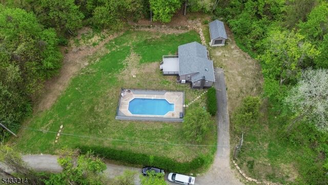 17 Carr Ln, Roxbury Twp., NJ 07885