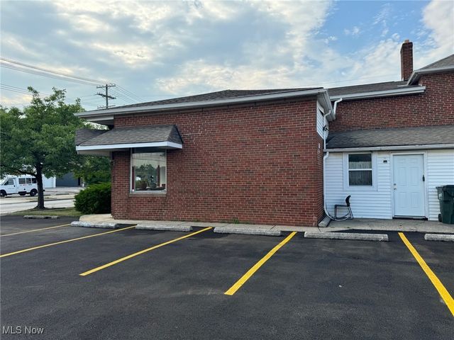 455 E 200th Street C, Euclid, OH 44119