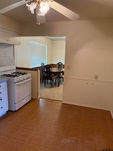 10629 State Hwy 110, Van, TX 75790