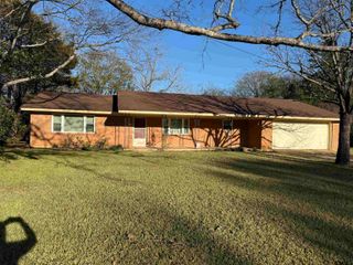 10629 State Hwy 110, Van, TX 75790