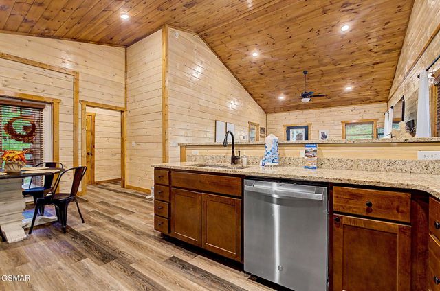 1636 Eagle Springs Road, Sevierville, TN 37876