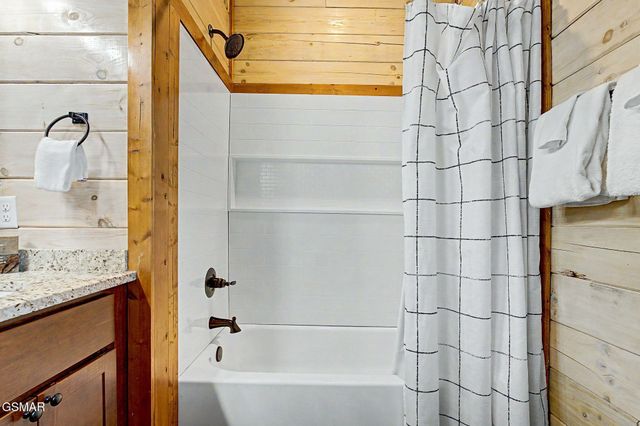 1636 Eagle Springs Road, Sevierville, TN 37876