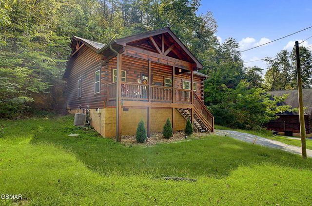 1636 Eagle Springs Road, Sevierville, TN 37876