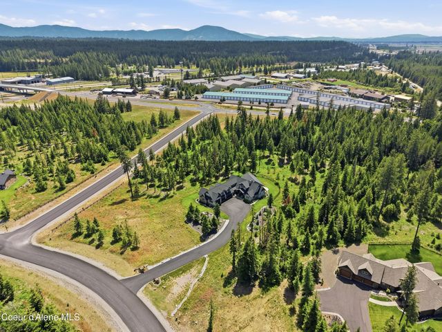 2117 E Amulet Cir, Rathdrum, ID 83858